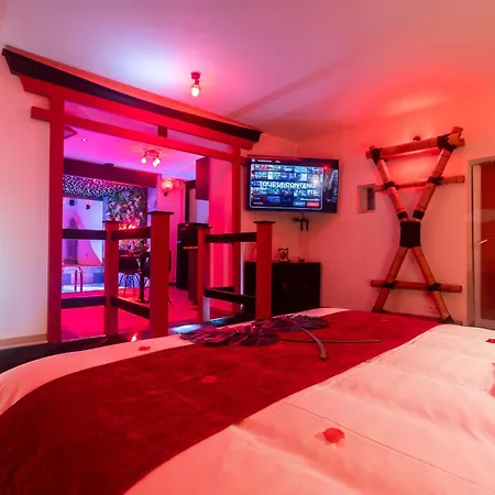 Liefdeshotel Temple Torii